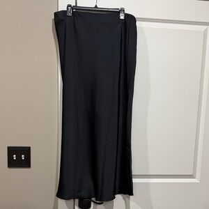 Chic Black Silk Maxi Skirt for Women